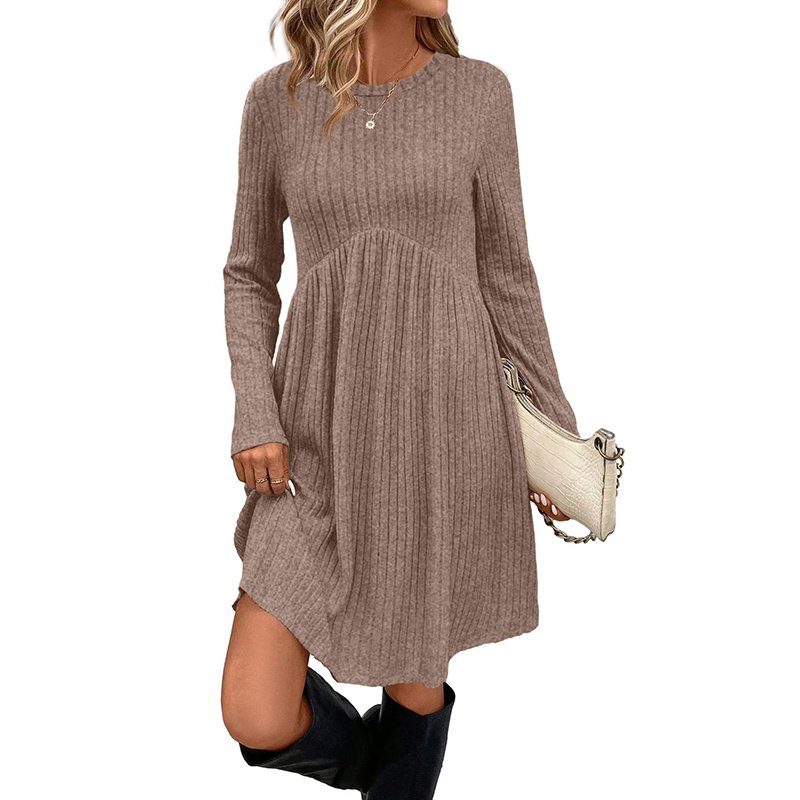 Women's Solid Color Long Sleeve Knit Dress Round Neck Pocket Shift Dress For Spring & Fall - Image 3