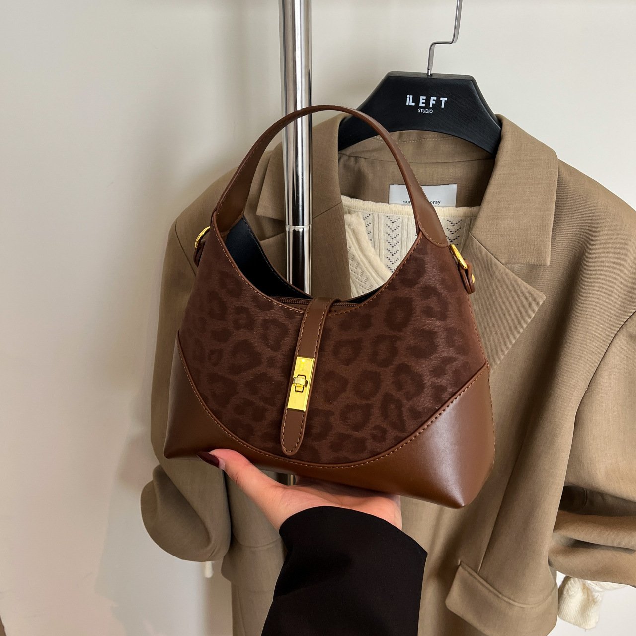 Capacity Versatile Commuter Portable Shoulder Messenger Bag