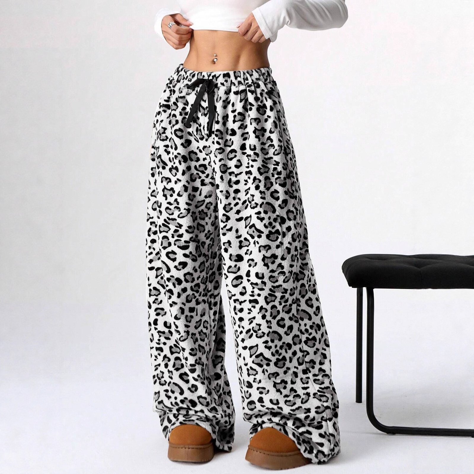 New Casual Leopard Print Lace-up Wide-leg Pants - Image 4