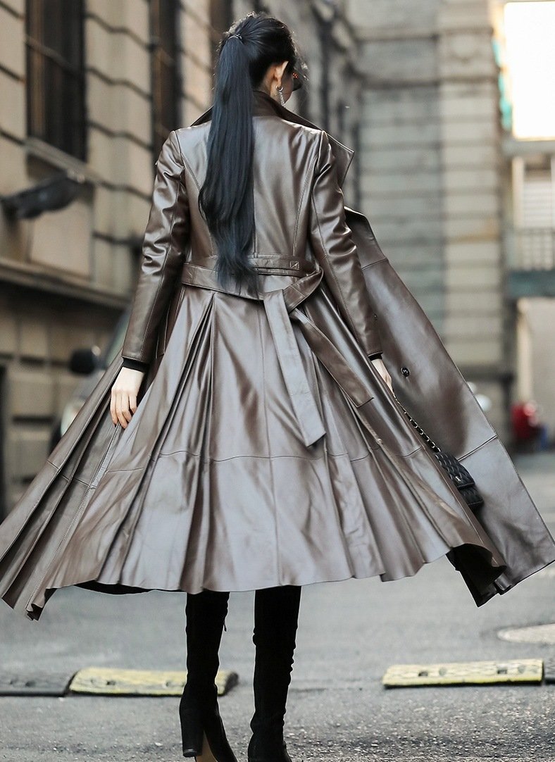 Women's waist leather down jacket - Image 7