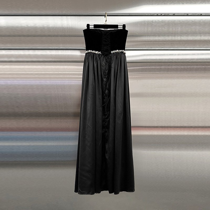 Design A Strapless Maxi Dress For Women - Image 2