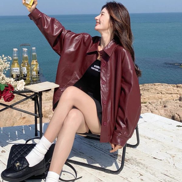 Short Relaxed Fit Retro Leather Jacket - Image 2