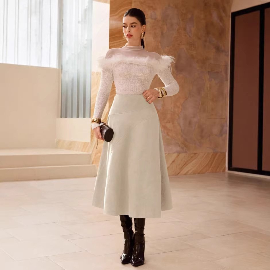 Fashionable Solid-Color Faux Suede Elegant Skirt - Image 4